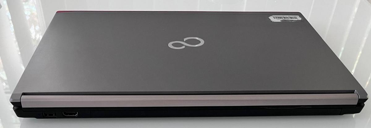 Fujitsu LIFEBOOK E754